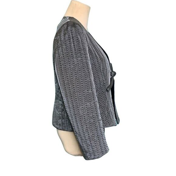 Armani Colezzioni gray wool knot front tie blazer size Small - Picture 6 of 7